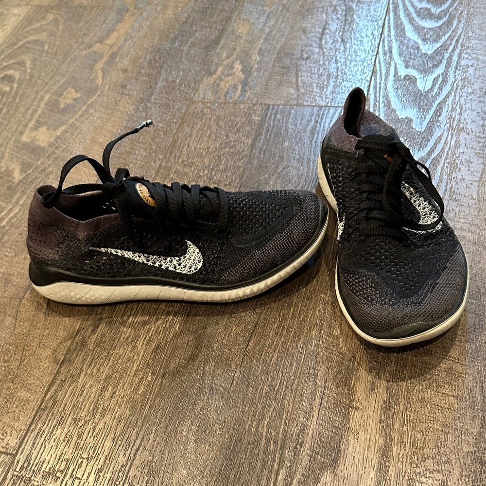 Nike Women’s Free RN flyknit